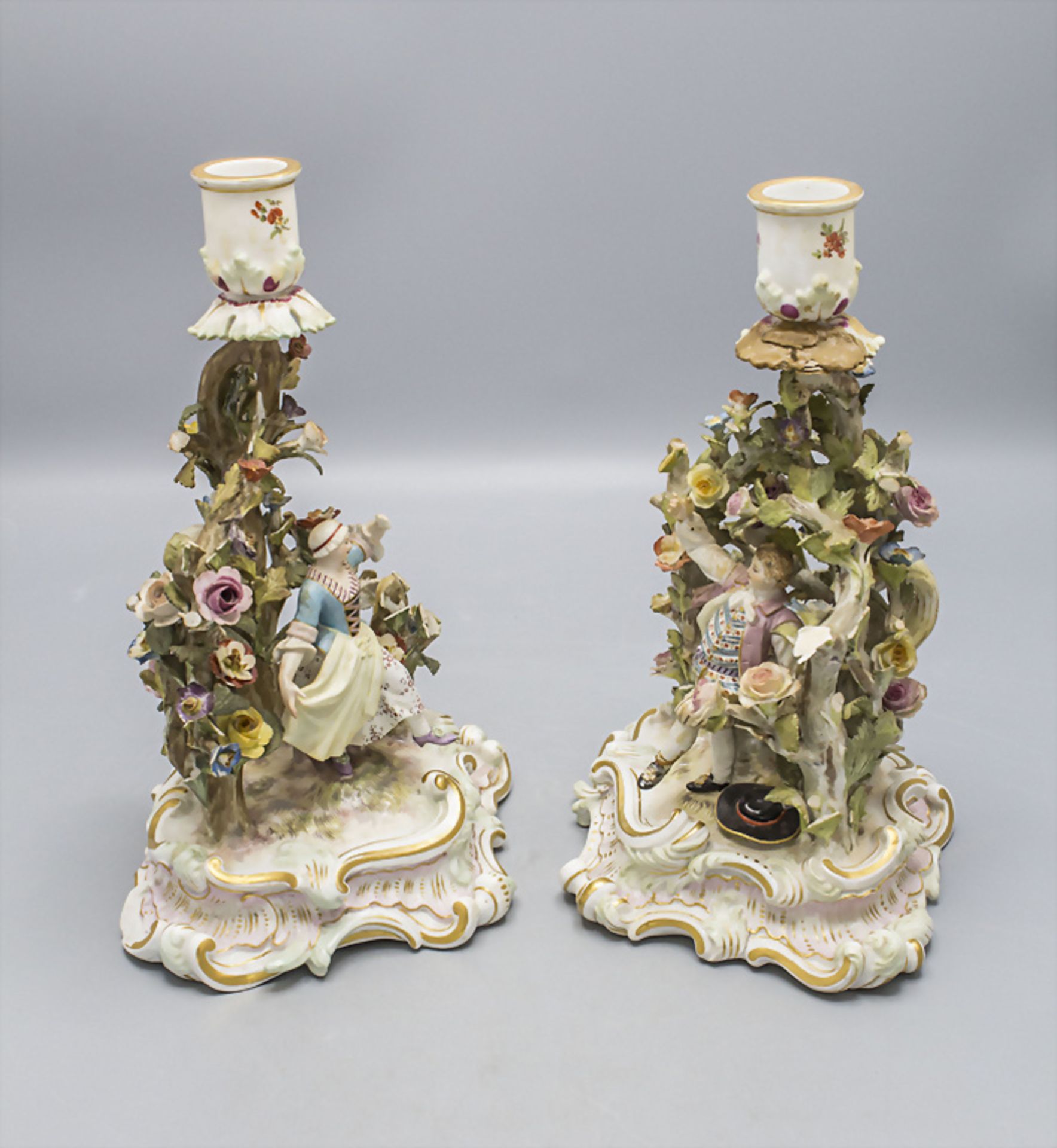 Paar figürliche Kerzenleuchter / A pair of figural candlesticks, Meissen, Mitte 19. Jh. - Bild 4 aus 10