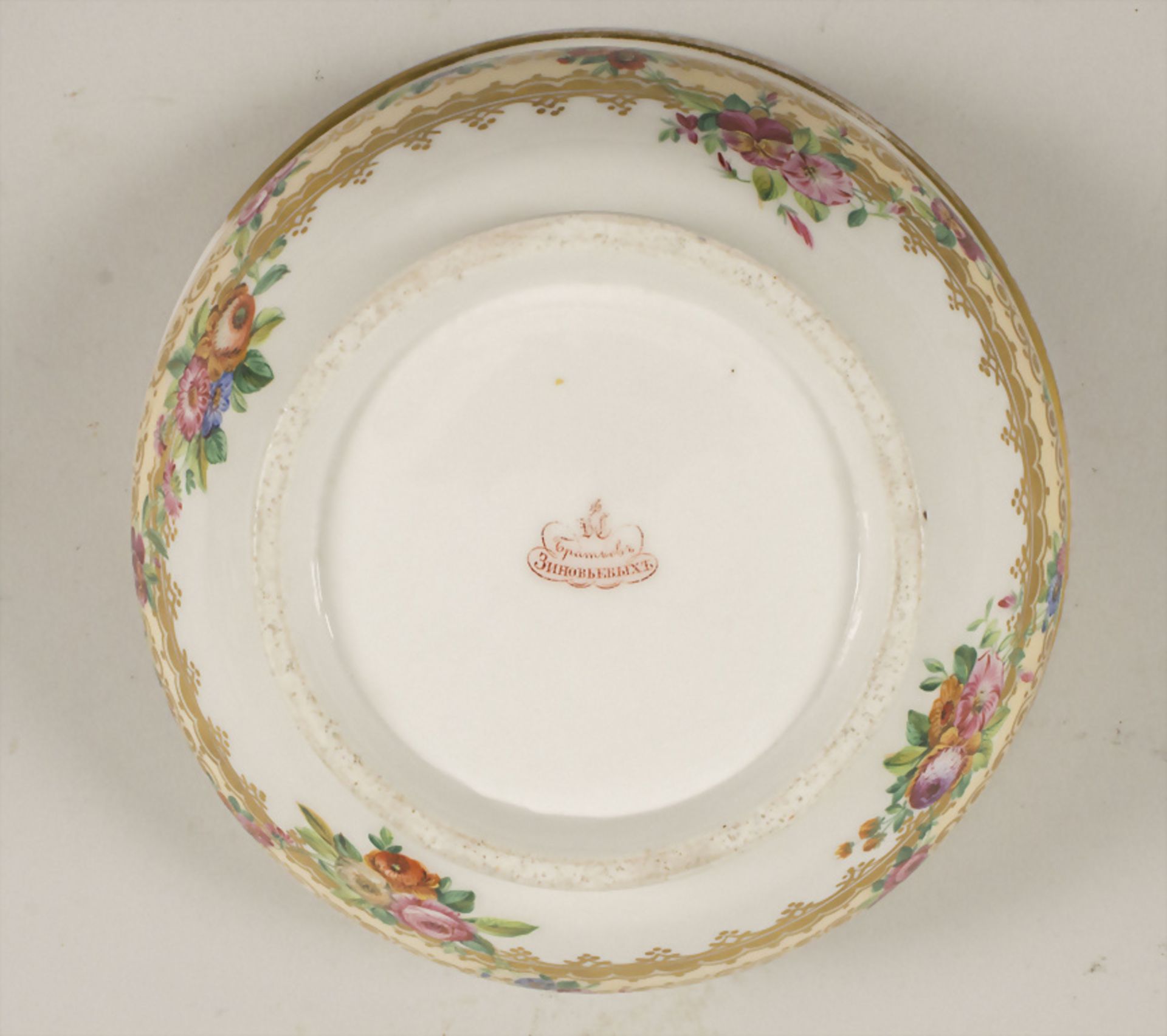 Schale mit Blumenmalerei / A bowl with flowers, Sabanin, Ratkovo, Russland, Ende 19. Jh. - Image 5 of 6