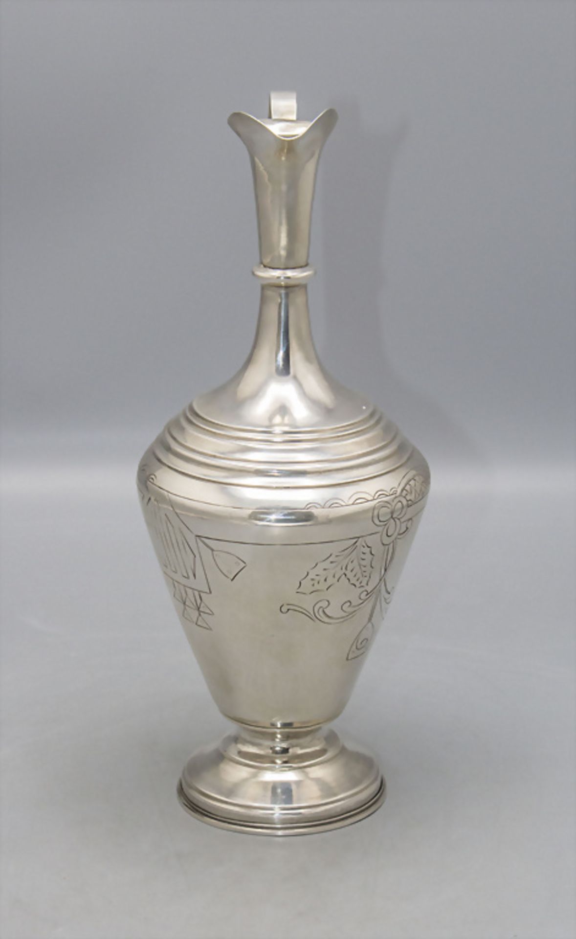 Schenkkrug / A silver jug, Vasily Sergeevich Sikachev, Moskau/Moscow, 1908-1917 - Image 2 of 6