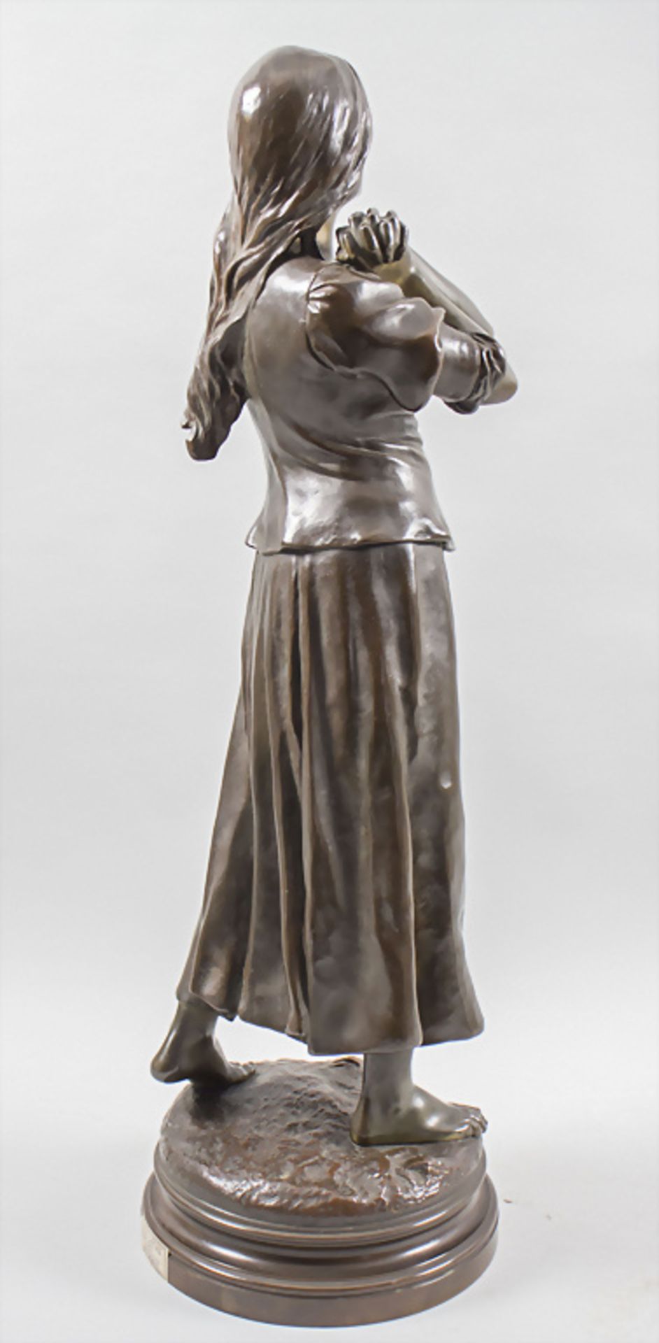 Jugendstil Frauenskulptur 'Jeanne D'Arc', Francois-Raoul Larche (1860-1912), um 1900 - Image 5 of 8