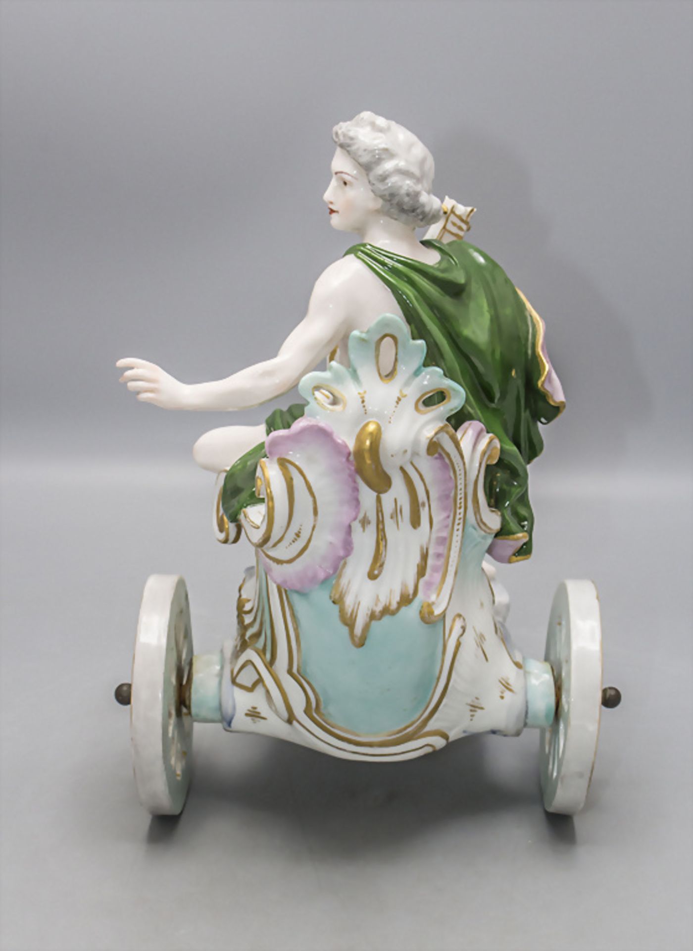 Seltenes Figurenpaar auf Streitwagen / A rare figural pair on chariots, Meissen, ... - Bild 12 aus 17
