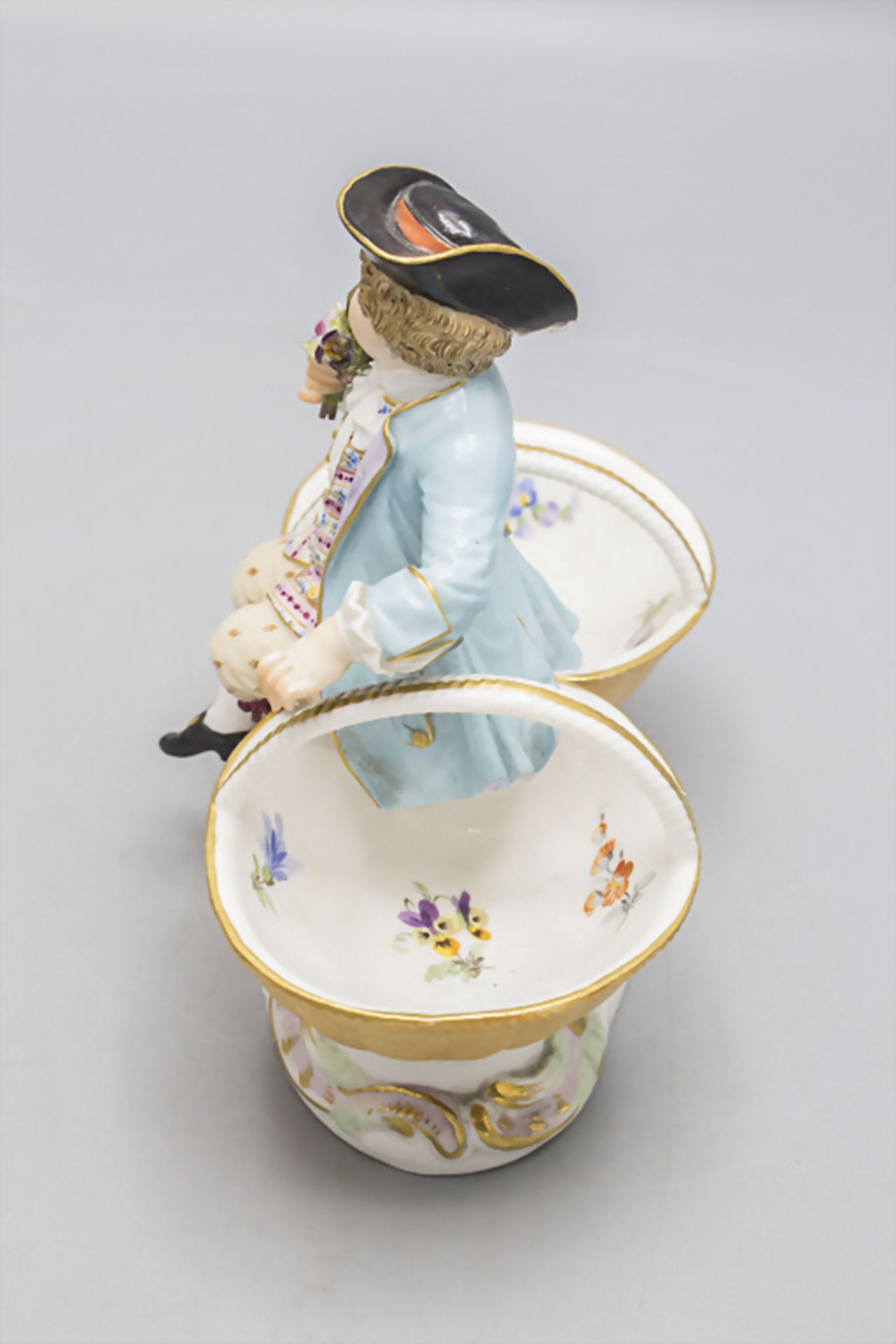 Doppelgewürzschälchen mit Knabe / A double open salt with a boy, Meissen, um 1860 - Bild 3 aus 6