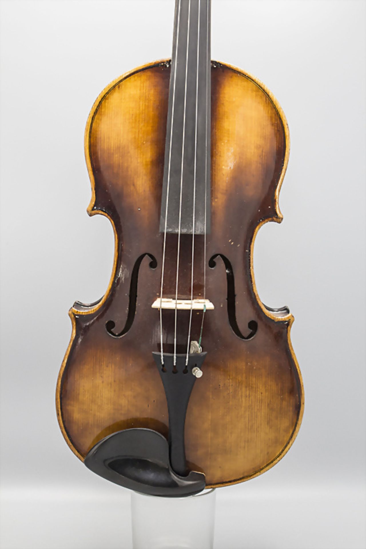 Violine / A violin, Modell 'Stradivari', deutsch, um 1980