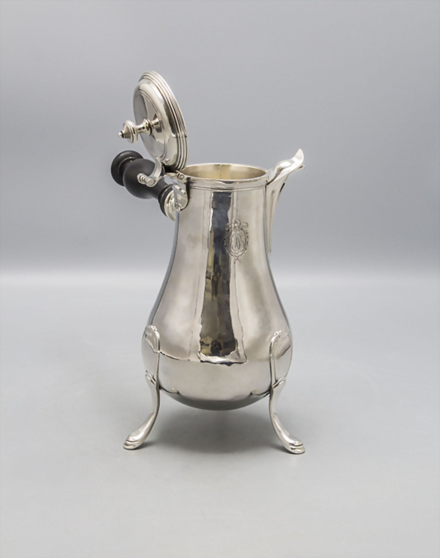 Barock Kaffeekanne / A Baroque silver coffee pot, Jacques Massé, Versailles, 1784 - Image 4 of 9