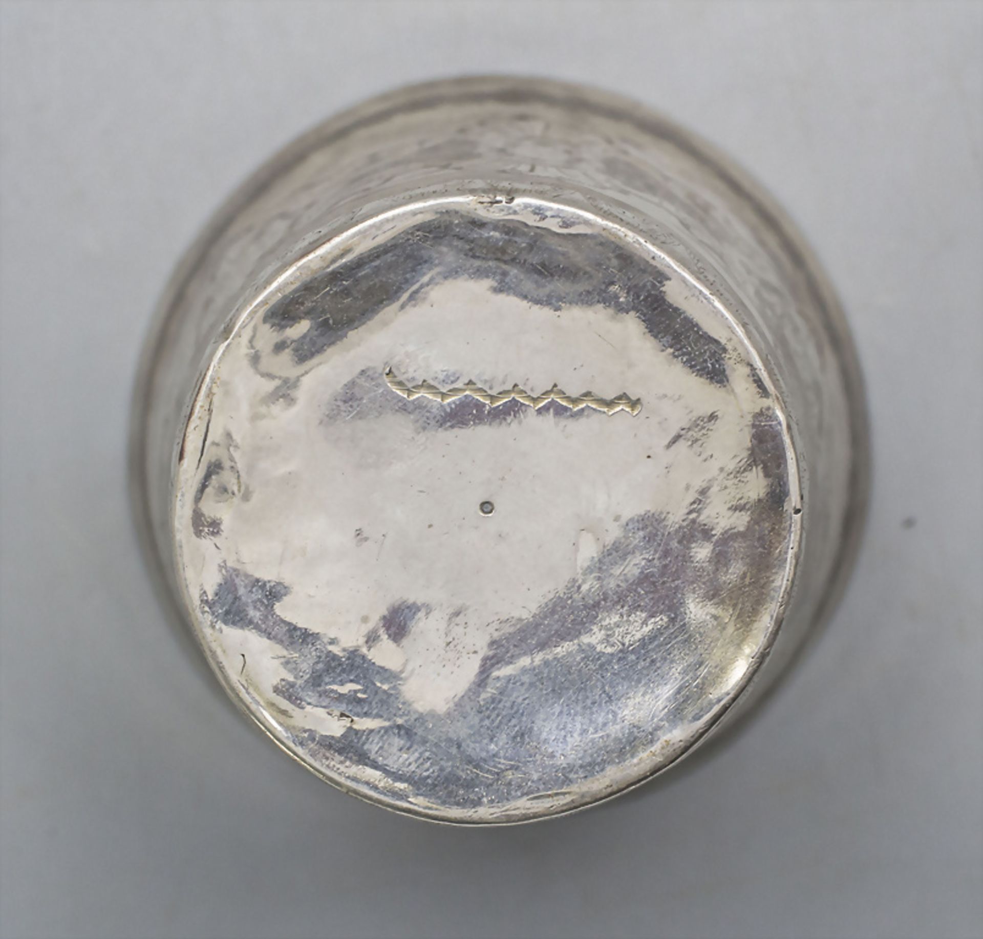 Becher / A silver beaker, Osmanisches Reich / Ottoman, 18.-19. Jh. - Image 3 of 3