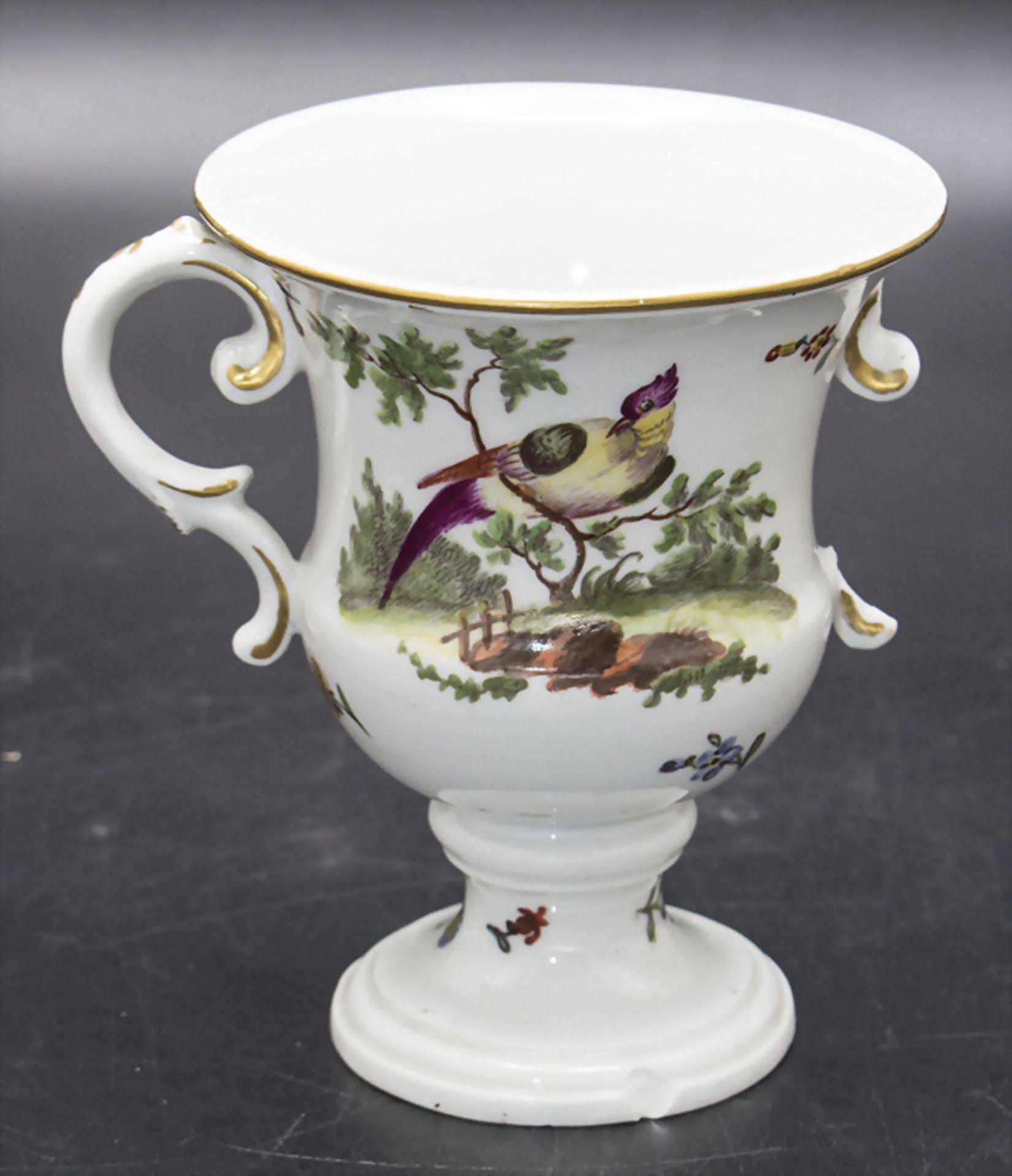 Kleine Kratervase mit Henkeln und Vogelmalerei / A small footed vase with handles and birds, ... - Bild 3 aus 5