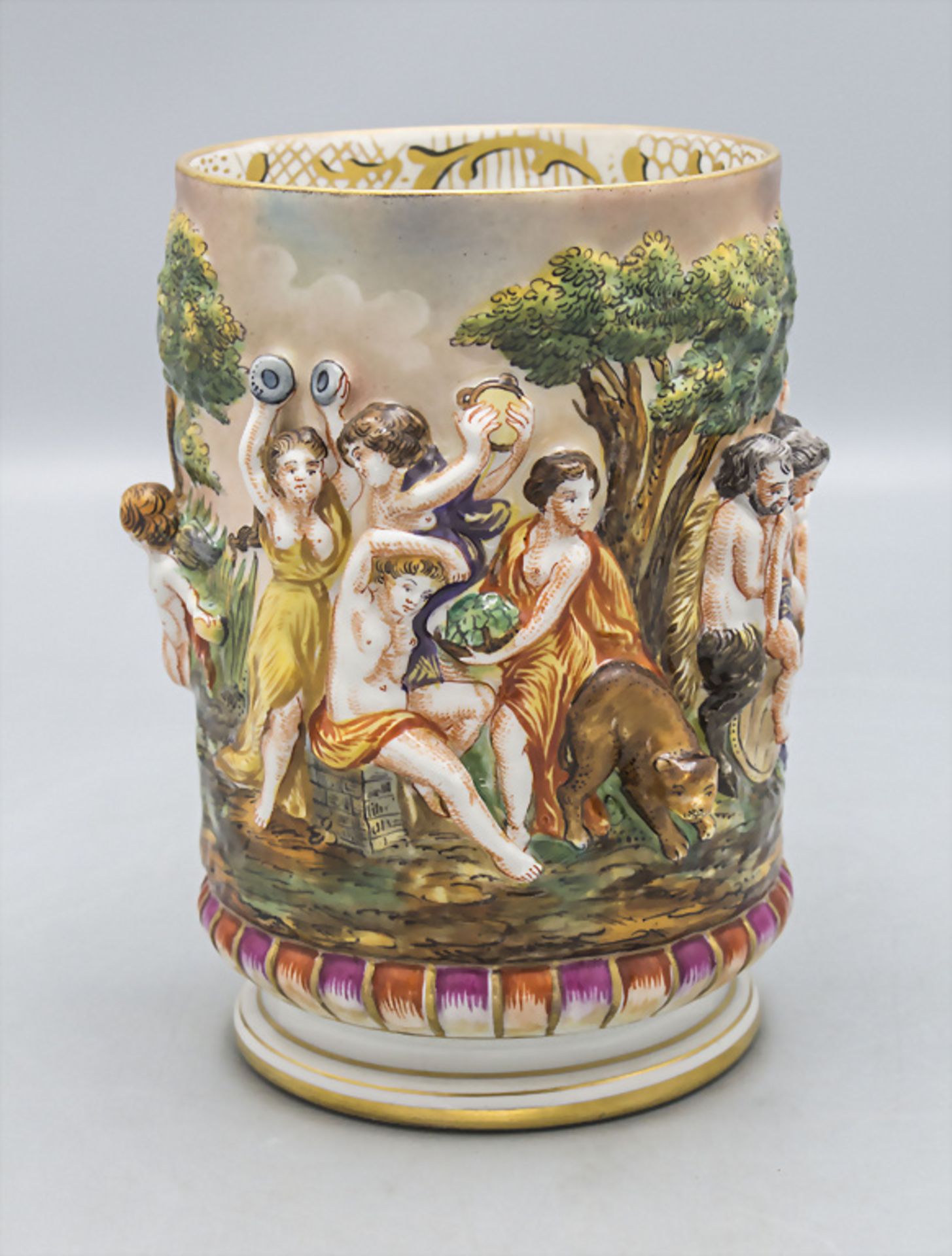 Ziergefäß / Vase im Capodimonte-Stil / A decorative vase, Ernst Bohne & Söhne, Rudolstadt, um 1900 - Image 4 of 6