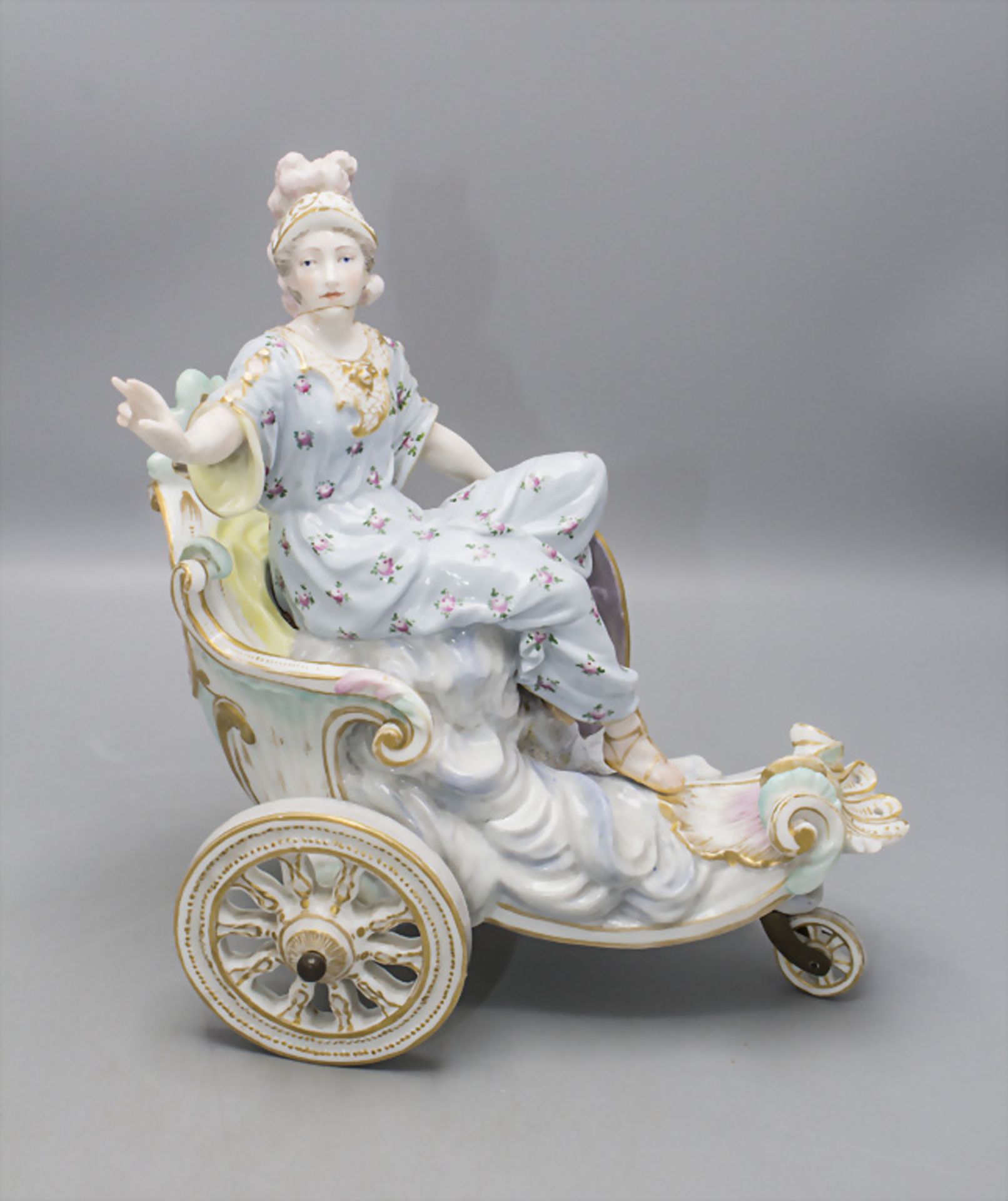 Seltenes Figurenpaar auf Streitwagen / A rare figural pair on chariots, Meissen, ... - Image 2 of 17