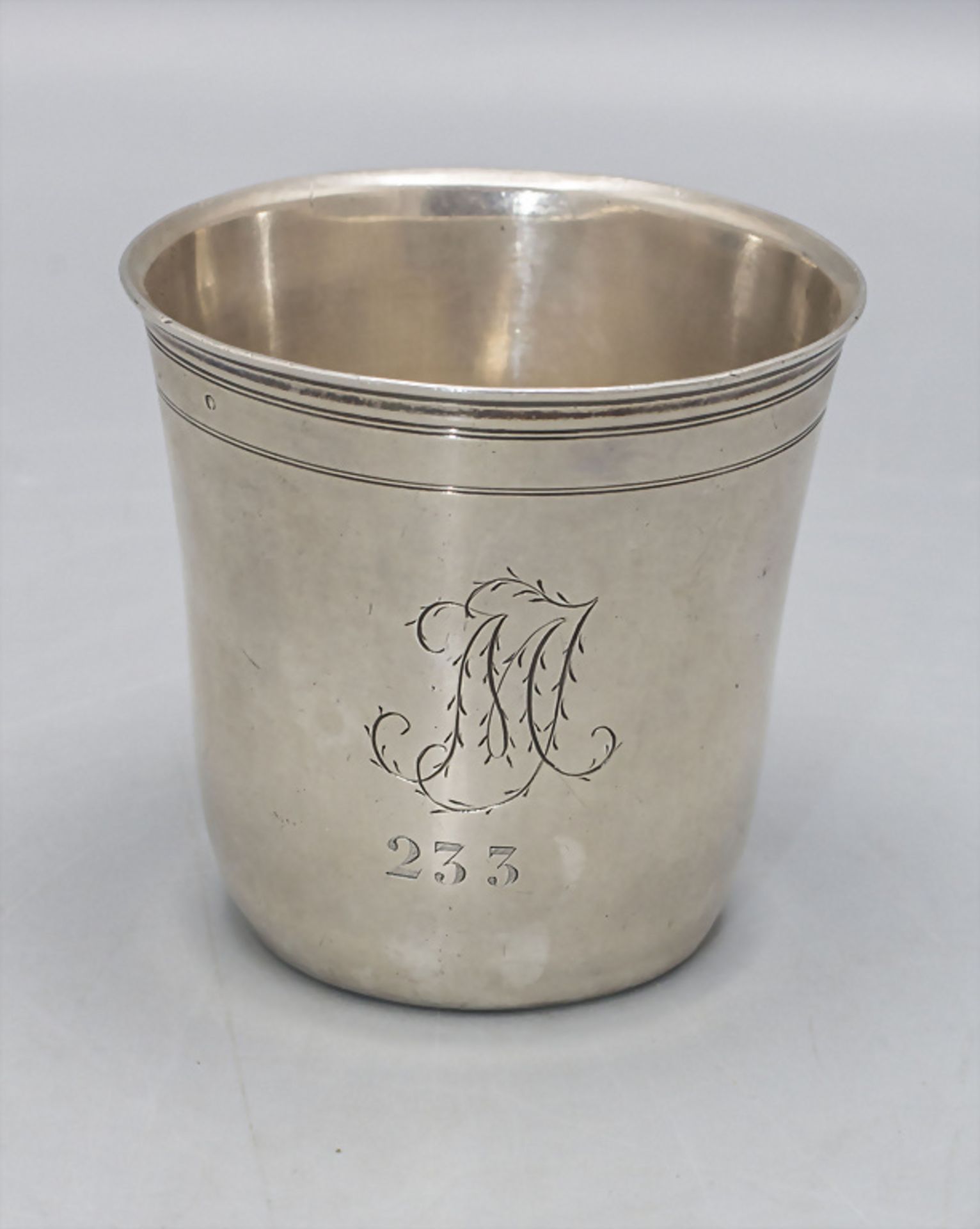 Regimentsbecher Nr. 233 / A regimental silver beaker, Jacques-Charles Chambert, Versailles, ...