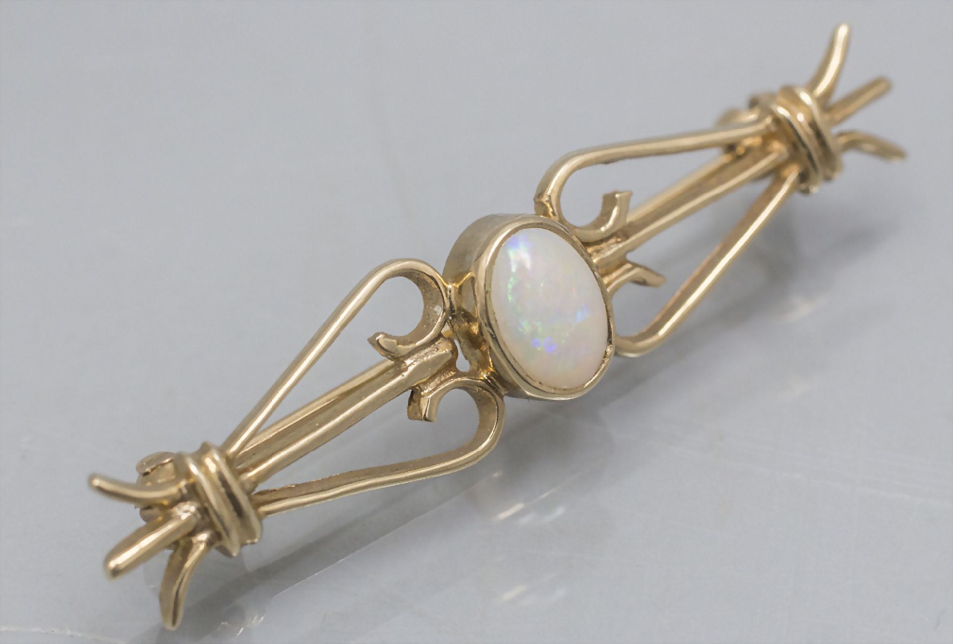 Jugendstil Goldbrosche mit Opal / A 9 ct Art Nouveau gold brooch with opal, England, Anfang 20. Jh. - Image 3 of 4