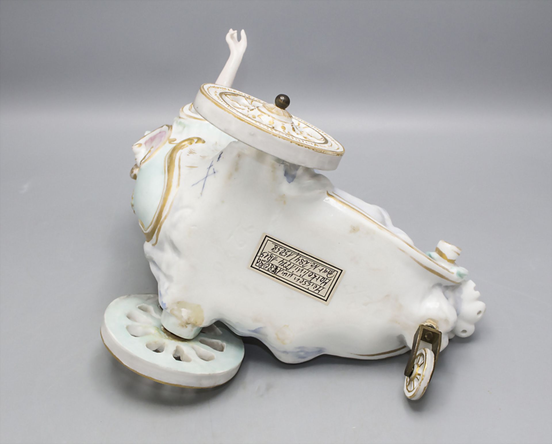 Seltenes Figurenpaar auf Streitwagen / A rare figural pair on chariots, Meissen, ... - Image 7 of 17