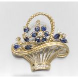 Goldbrosche mit Saphiren und Diamanten / An 18 ct gold brooch with sapphires and diamonds