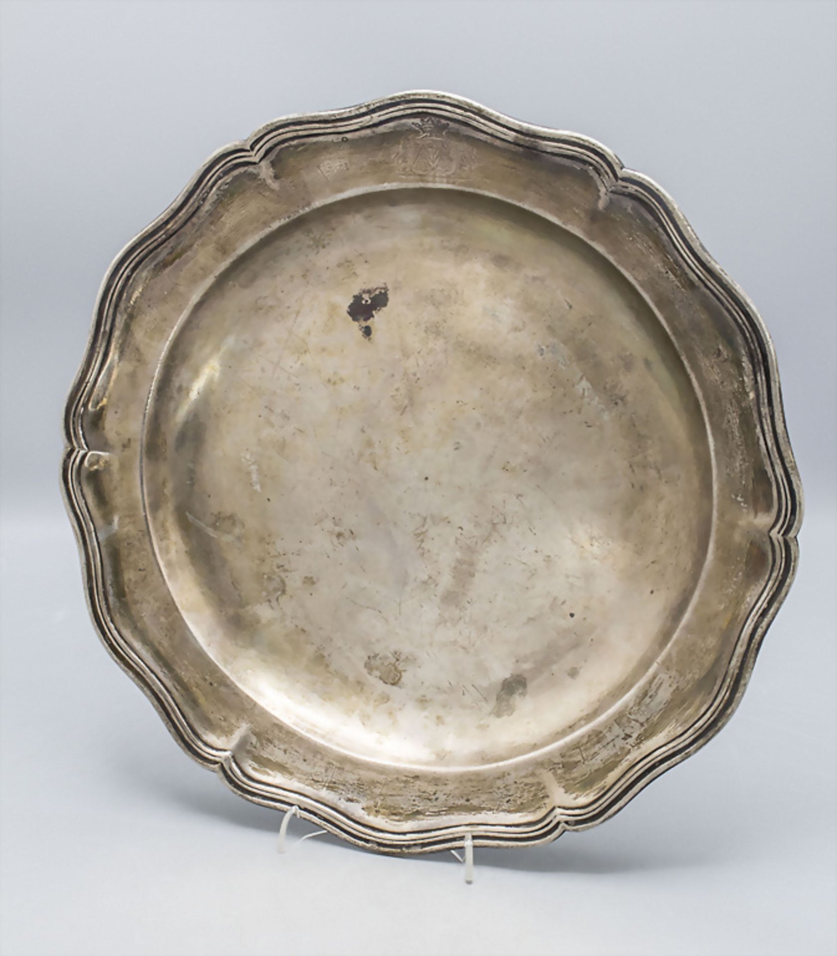 Barock Platte mit Adelswappen / A silver Baroque plate with coat of arms, Jean-Baptist Leroux, ...