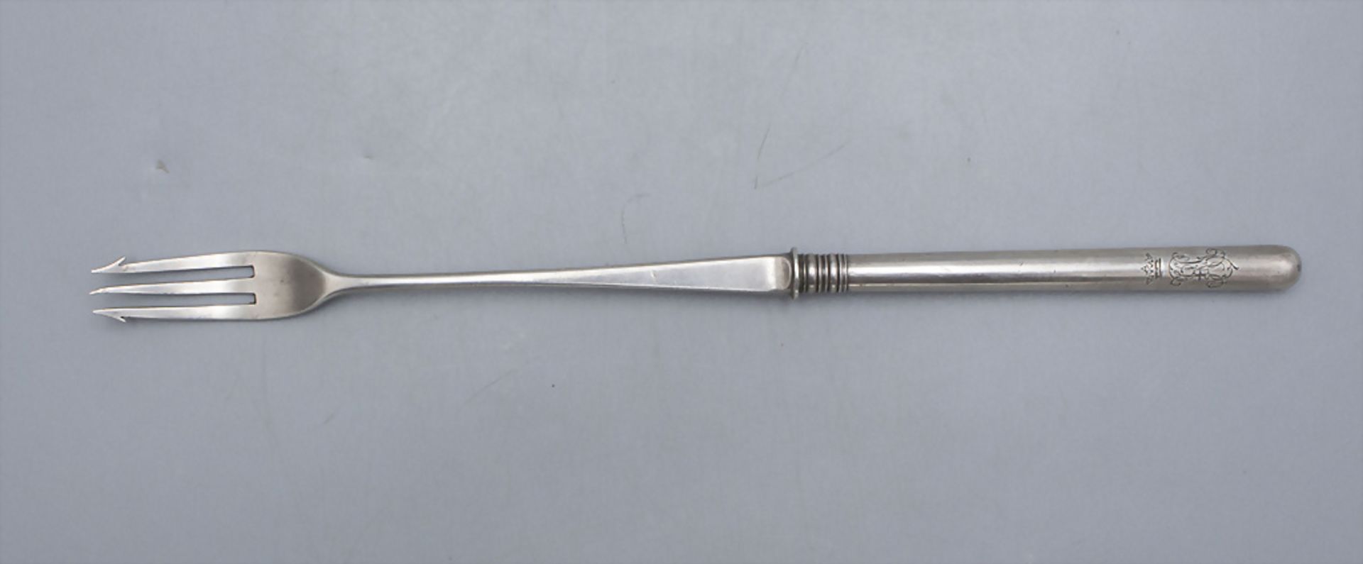 Gurkengabel / A silver cucumber fork, Gebr. Grachev, St. Petersburg, um 1900