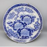 Großer Teller / A large plate, wohl  China 18. Jh.