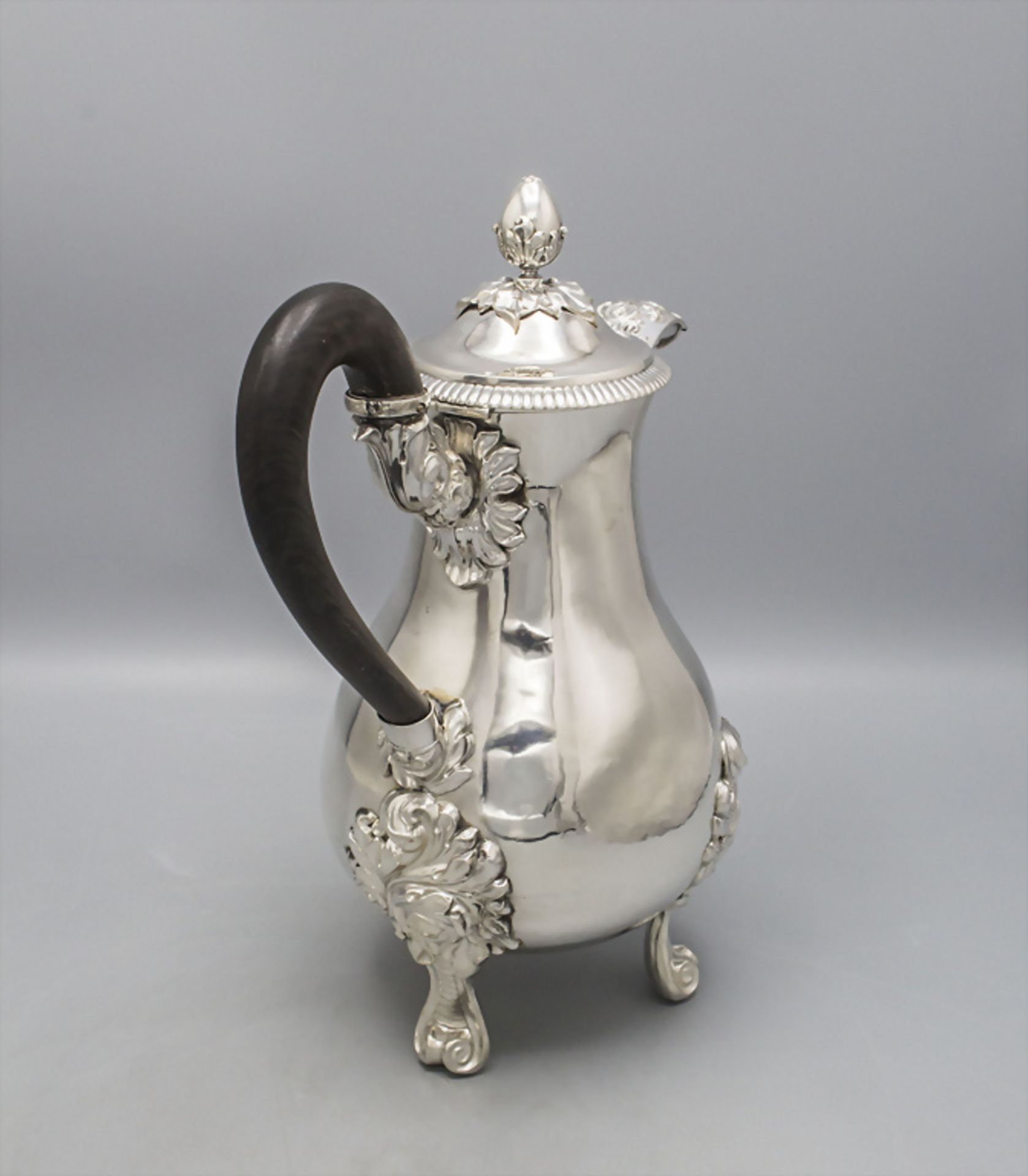 Kaffeekanne / A silver coffee pot, J. Vinckenbosch, Beneden-Maas, 1798-1814 - Image 4 of 9