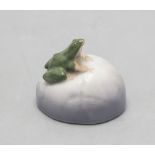 Frosch auf Stein / A frog on a stone, Royal Copenhagen, 1969-73