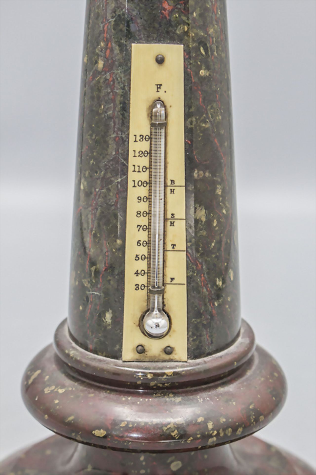 Marmorsäule mit Thermometer / A marble column with a thermometer, Ende 19. Jh. - Image 2 of 4