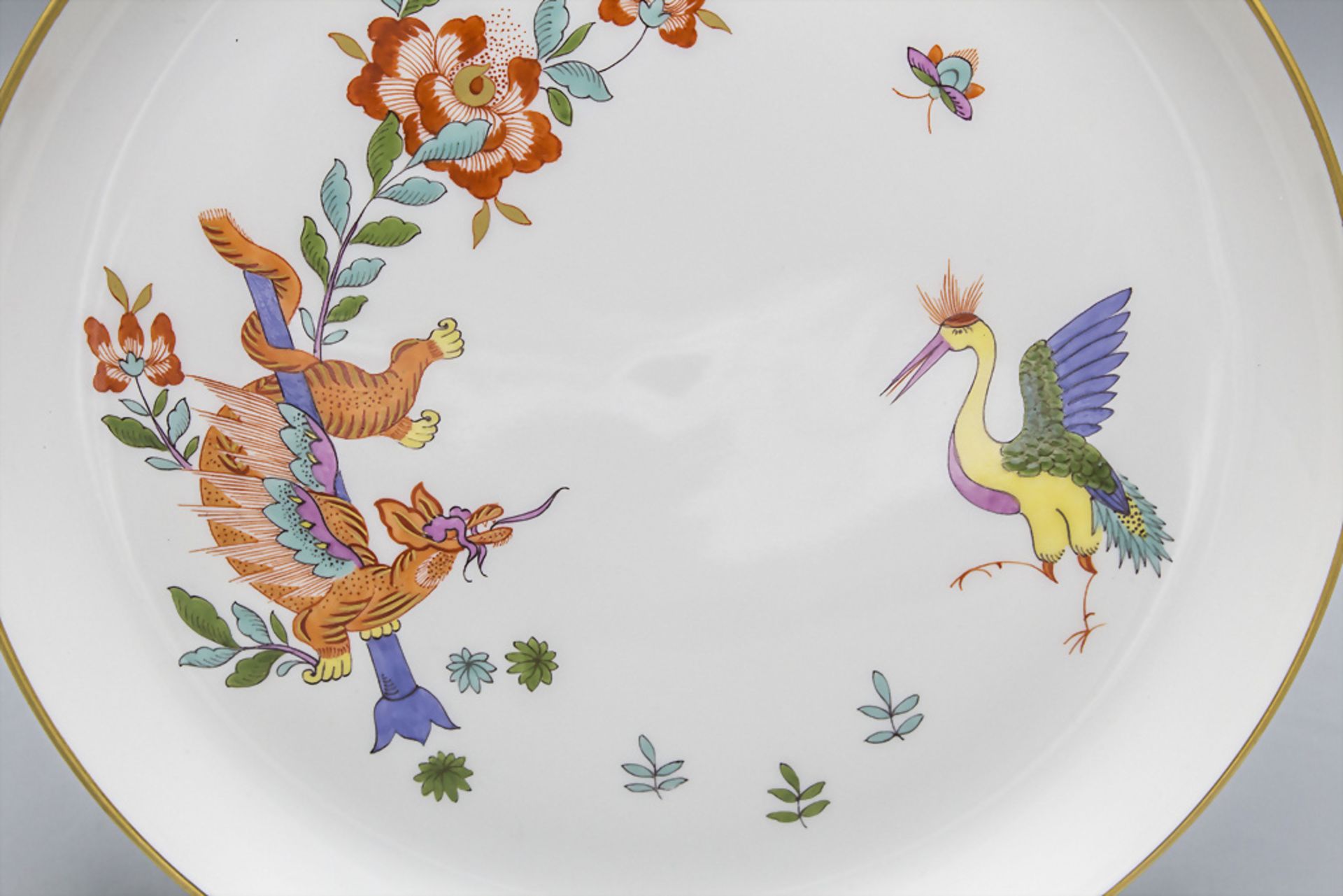 Teller 'Gelber Kranich und Tiger' / A plate 'Yellow crane and tiger', Meissen, Ende 20. Jh. - Image 2 of 3