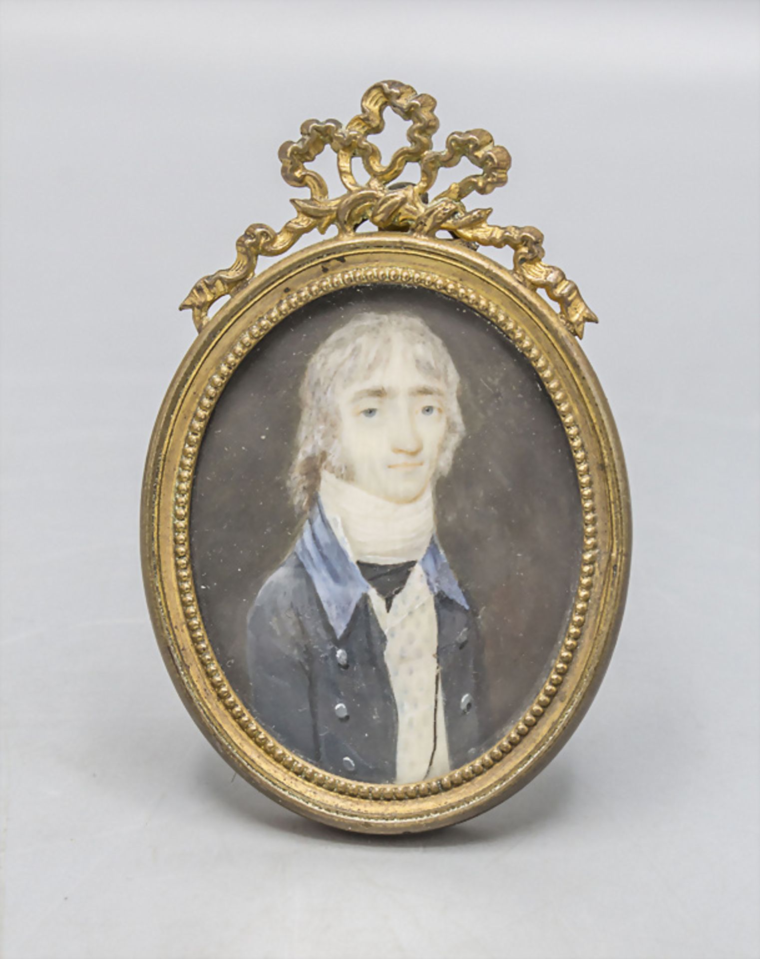 Empire Miniatur Porträt eines Herrn / An Empire miniature portrait of a gentleman, Frankreich, ...