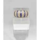 Damenring mit Diamanten und Saphiren / A ladies 18 ct gold ring with diamonds and sapphires