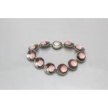 Silber Armband mit Rosenquarz / A silver bracelet with rose quartz, Nils Erik From, Dänemark, ...