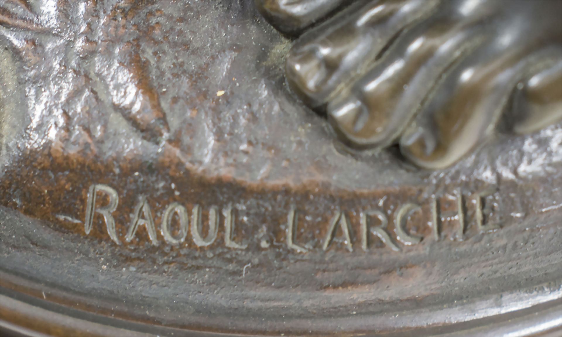 Jugendstil Frauenskulptur 'Jeanne D'Arc', Francois-Raoul Larche (1860-1912), um 1900 - Image 6 of 8