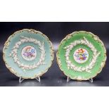 Paar Zierteller mit Reliefdekor / Two decorative plates with relief, Meissen, um 1840