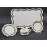 Tablett mit Teller, Tasse und UT / A tray with plate, tea cup and saucer, Nymphenburg, Anfang ...