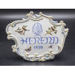 Manufaktur-Aufsteller mit Rothschild Dekor / Porzellan Werbeschild / An advertising porcelain ...