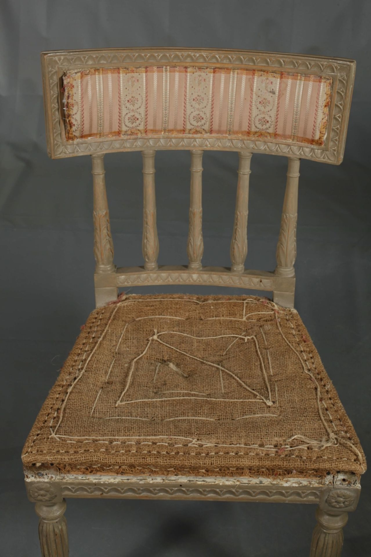 Drei gustavianische Stühle  - Bild 3 aus 8
