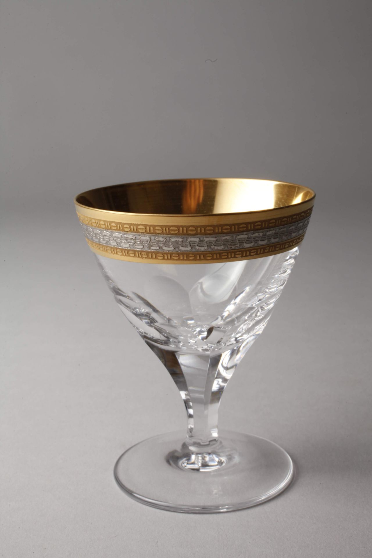 Set of glasses with gold rim - Image 3 of 6