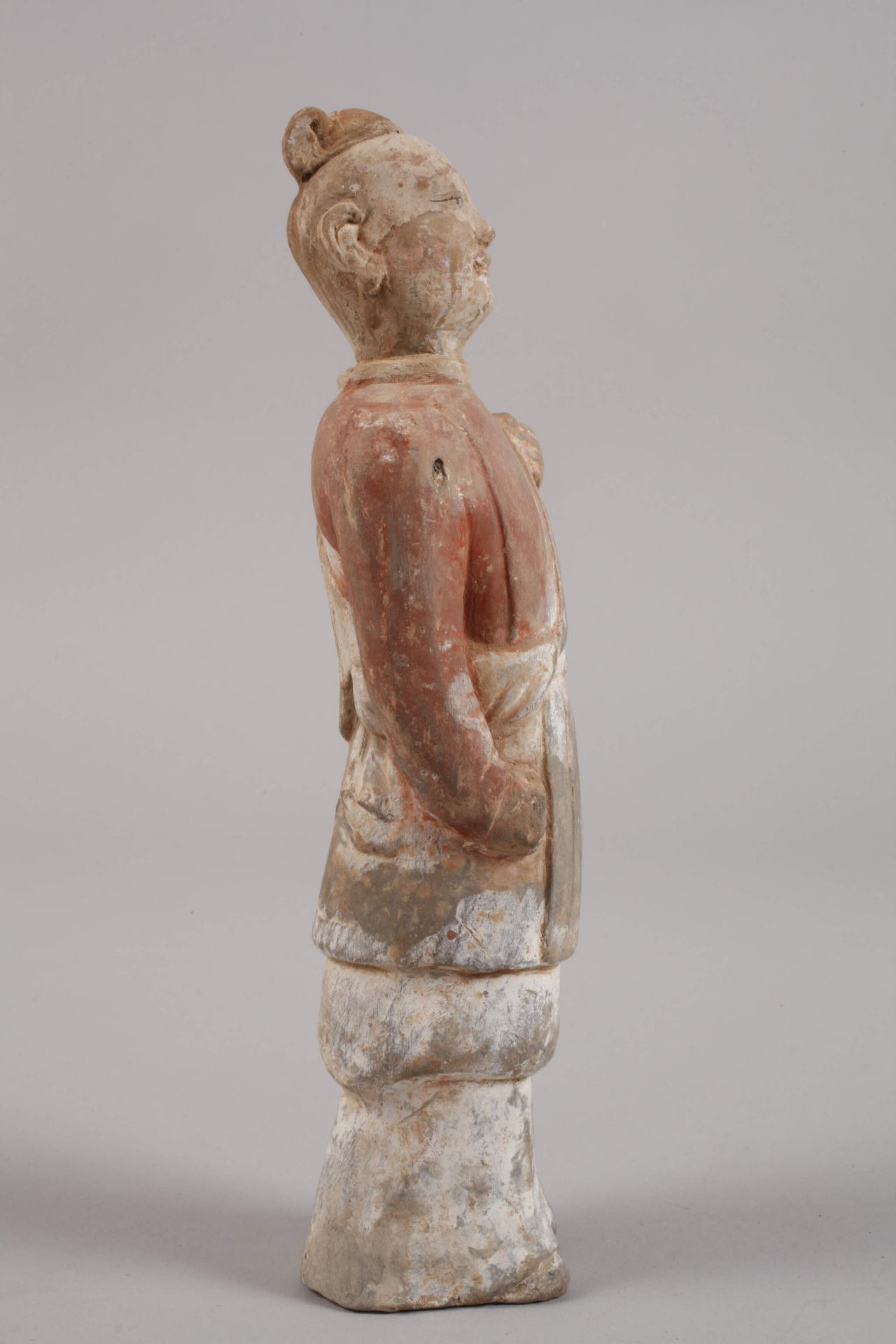 Male standing figure - Image 5 of 6