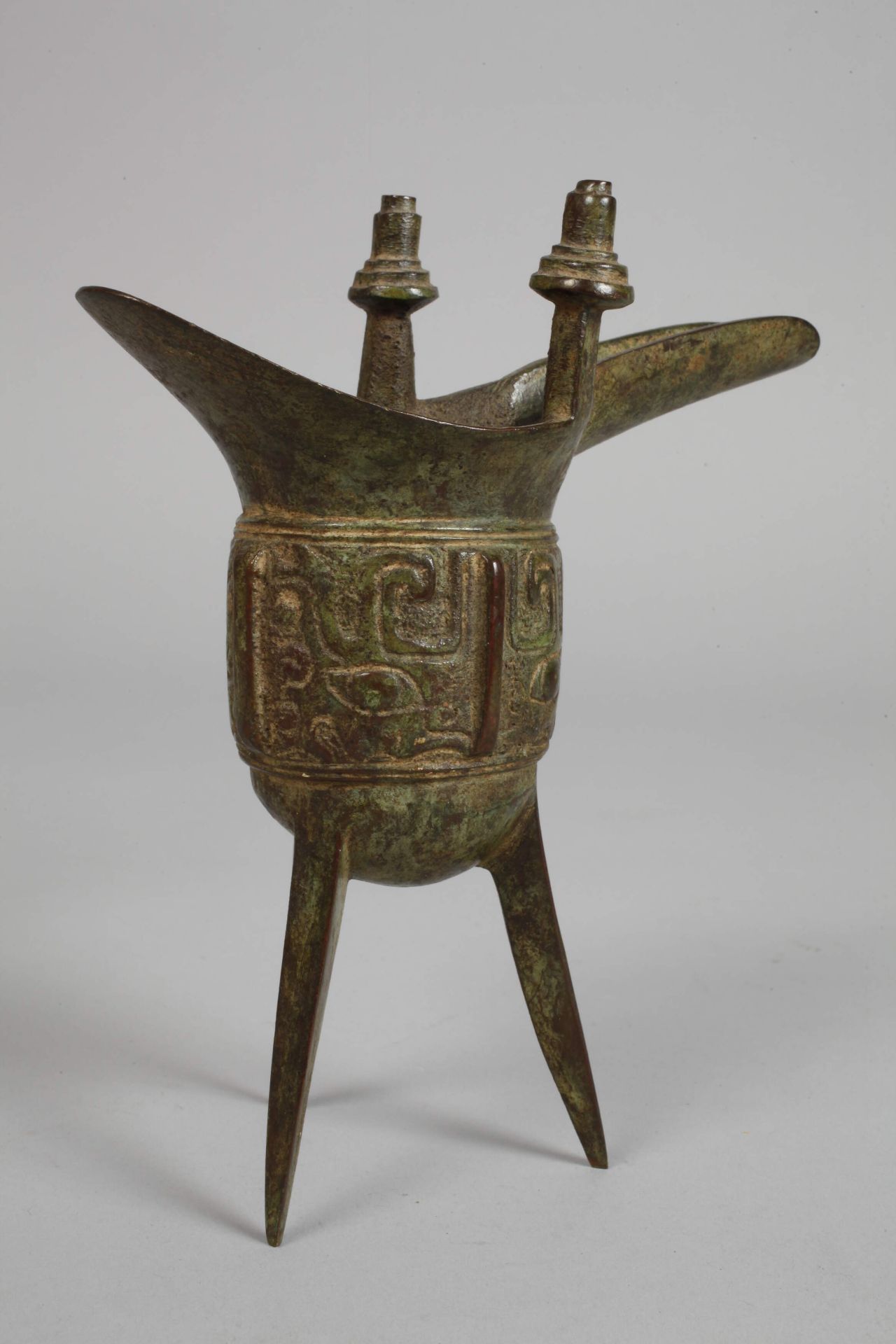 Jue ritual vessel, bronze - Image 3 of 4