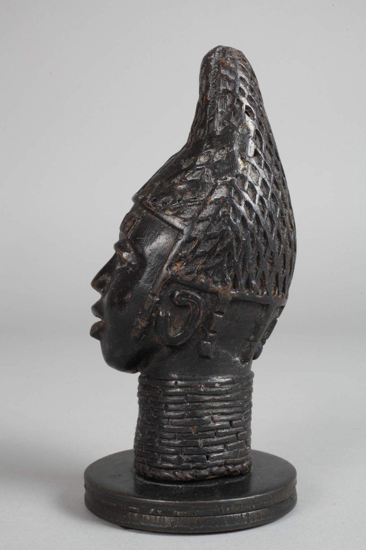 Four bronzes Benin - Image 7 of 10