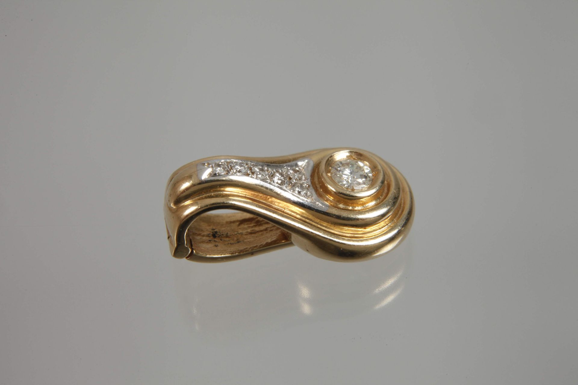 Clip pendant with brilliant-cut diamonds - Image 3 of 3
