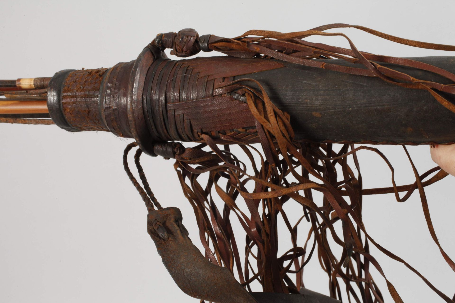 Convolute of hunting utensils - Image 8 of 8