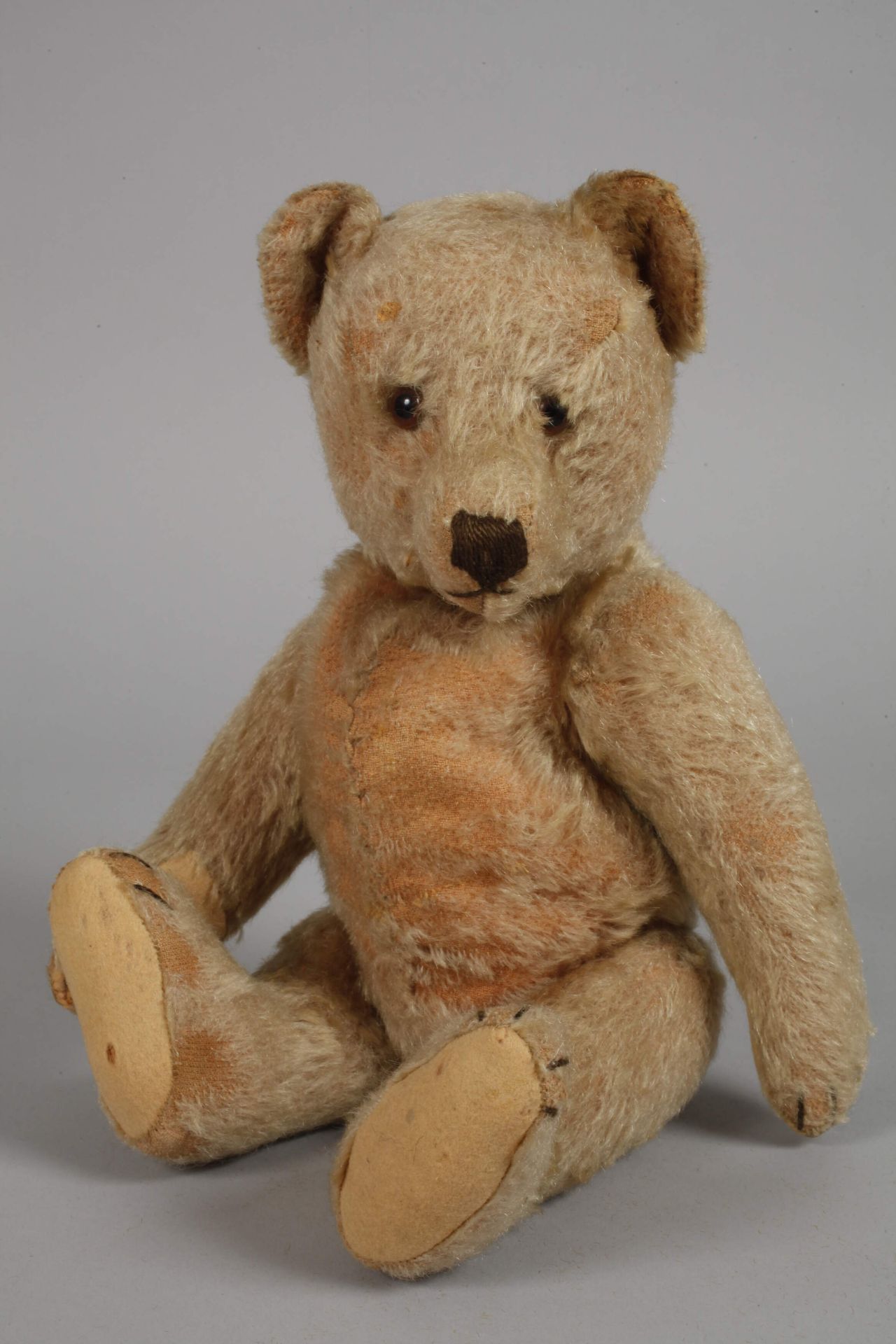 A collection of teddy bears and a Punch and Judy dog - Image 4 of 6