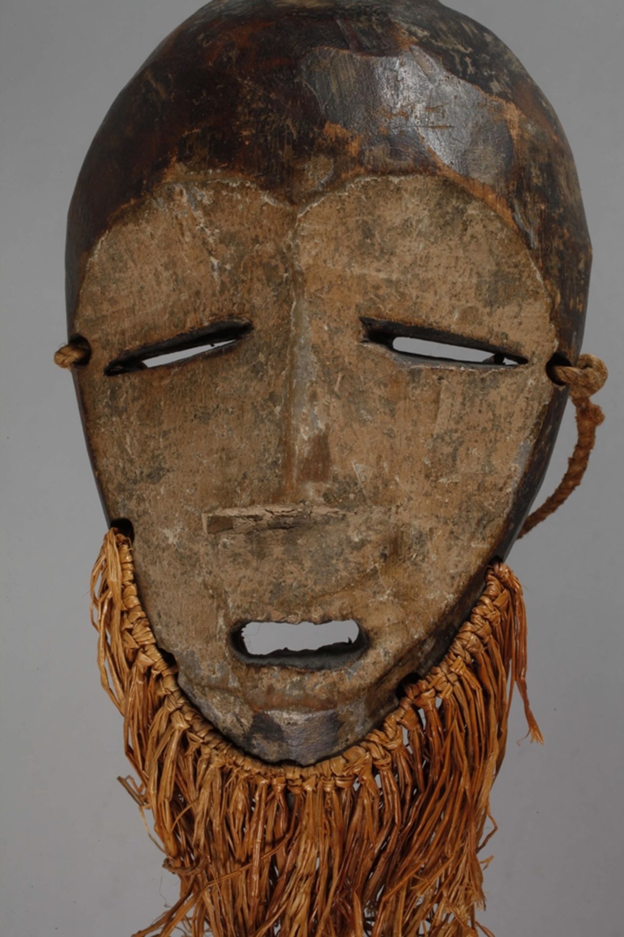Bwami mask - Image 5 of 5