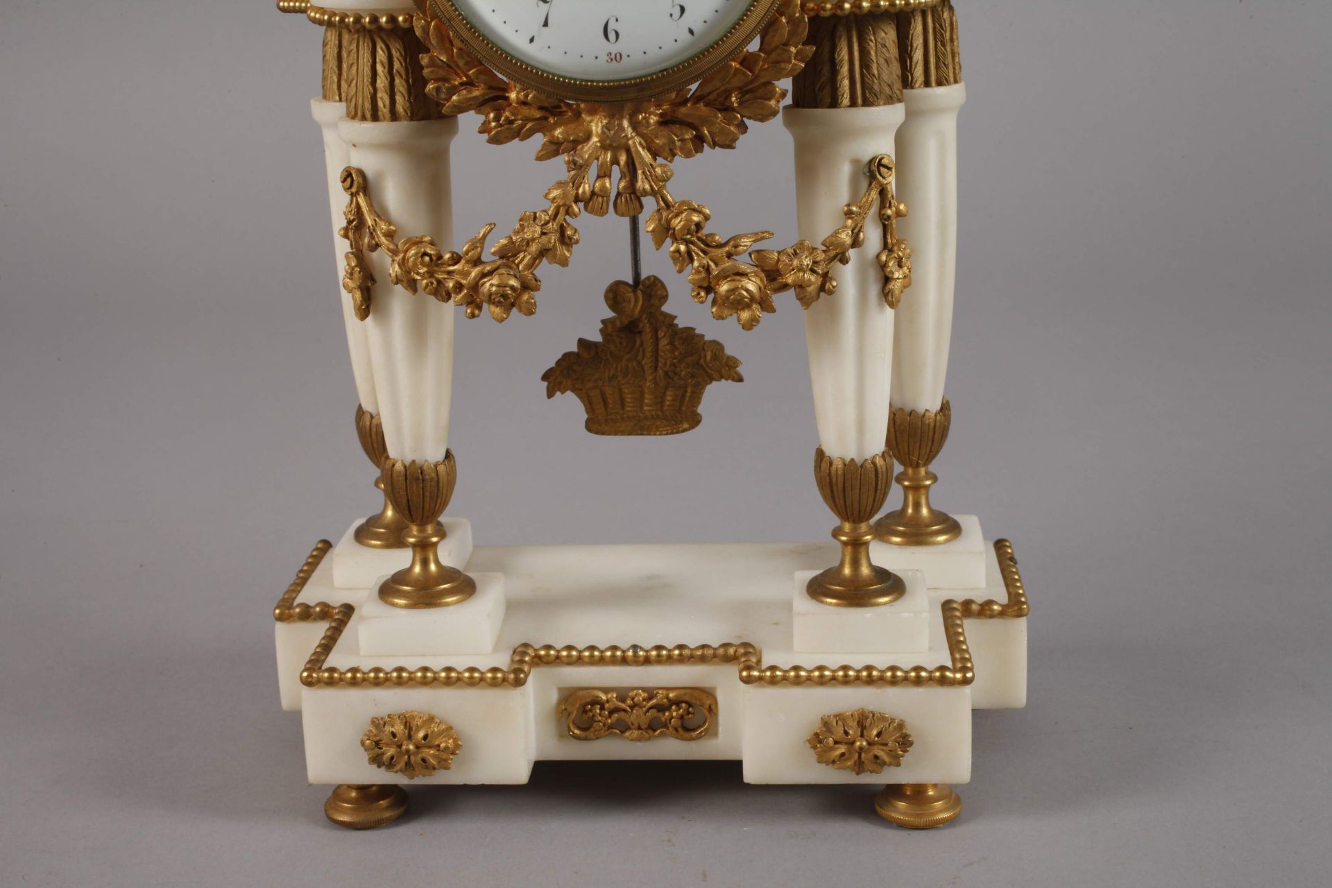 Alabaster table clock - Image 5 of 7