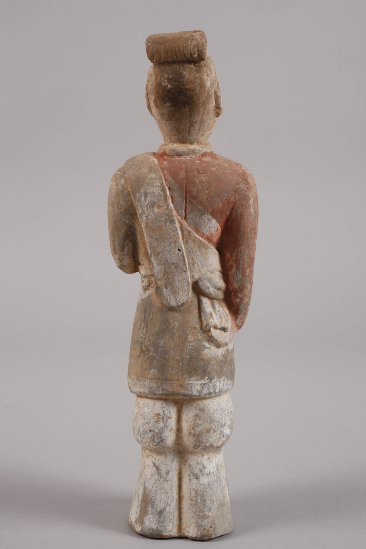 Male standing figure - Image 4 of 6