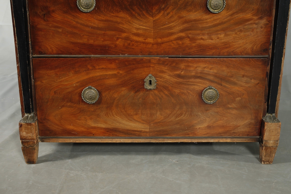Small Empire chest of drawers - Image 3 of 9