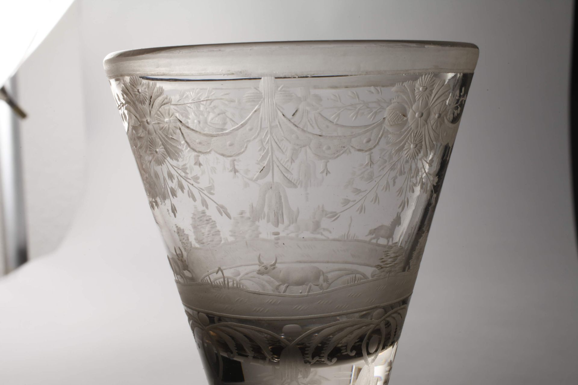 Classical goblet glass - Image 2 of 5