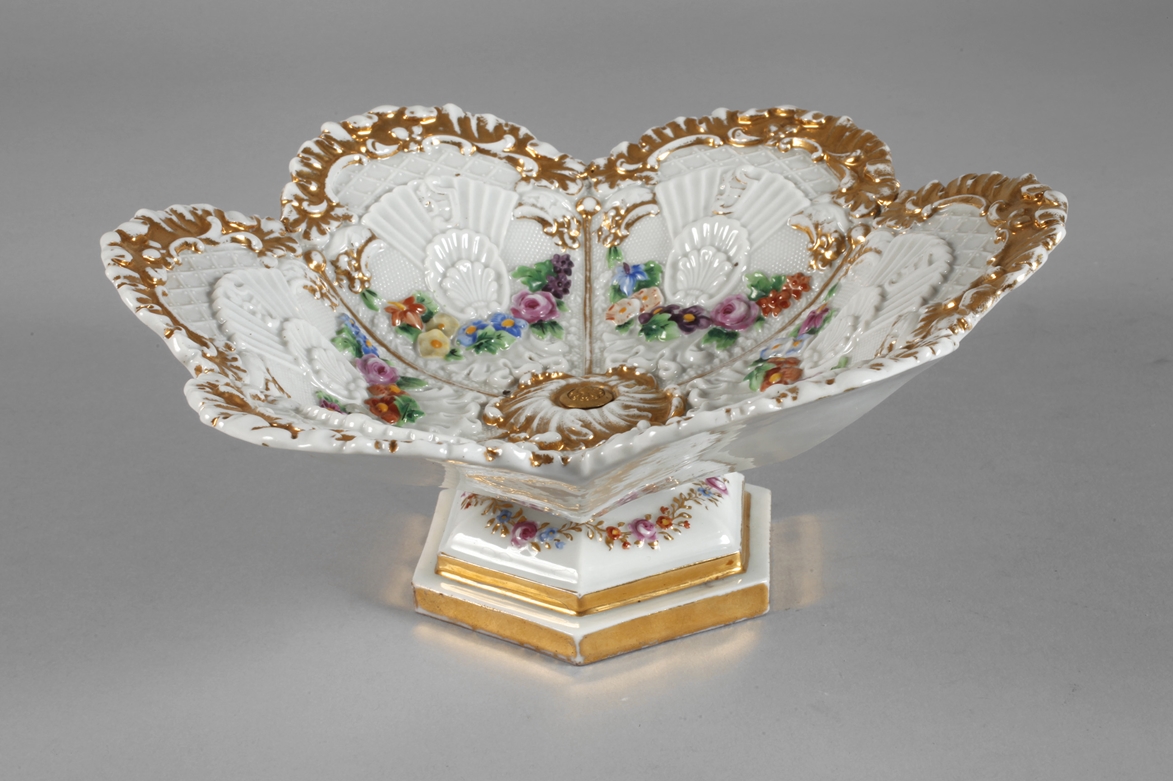 Meissen splendid centrepiece "pressed glass look"