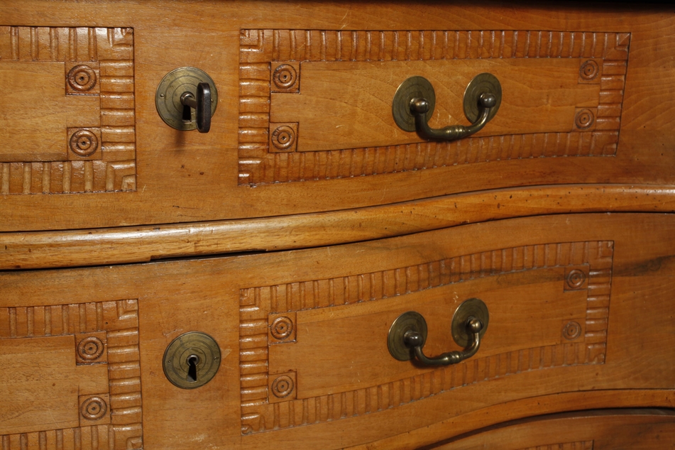 Classical chest of drawers - Image 3 of 8