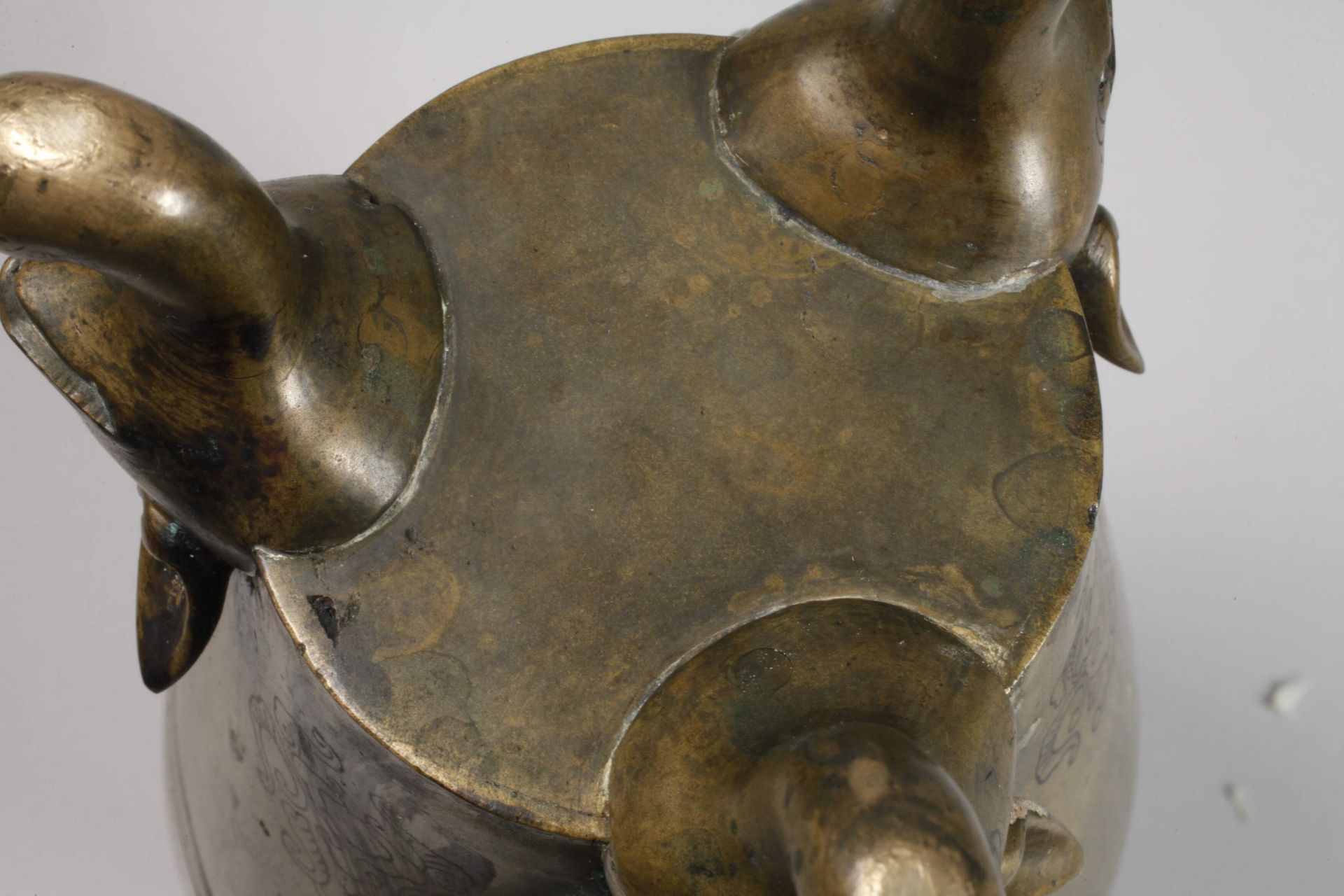Bronze vase Japan - Image 7 of 8