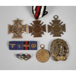A collection of 1st and 2nd world war medals
