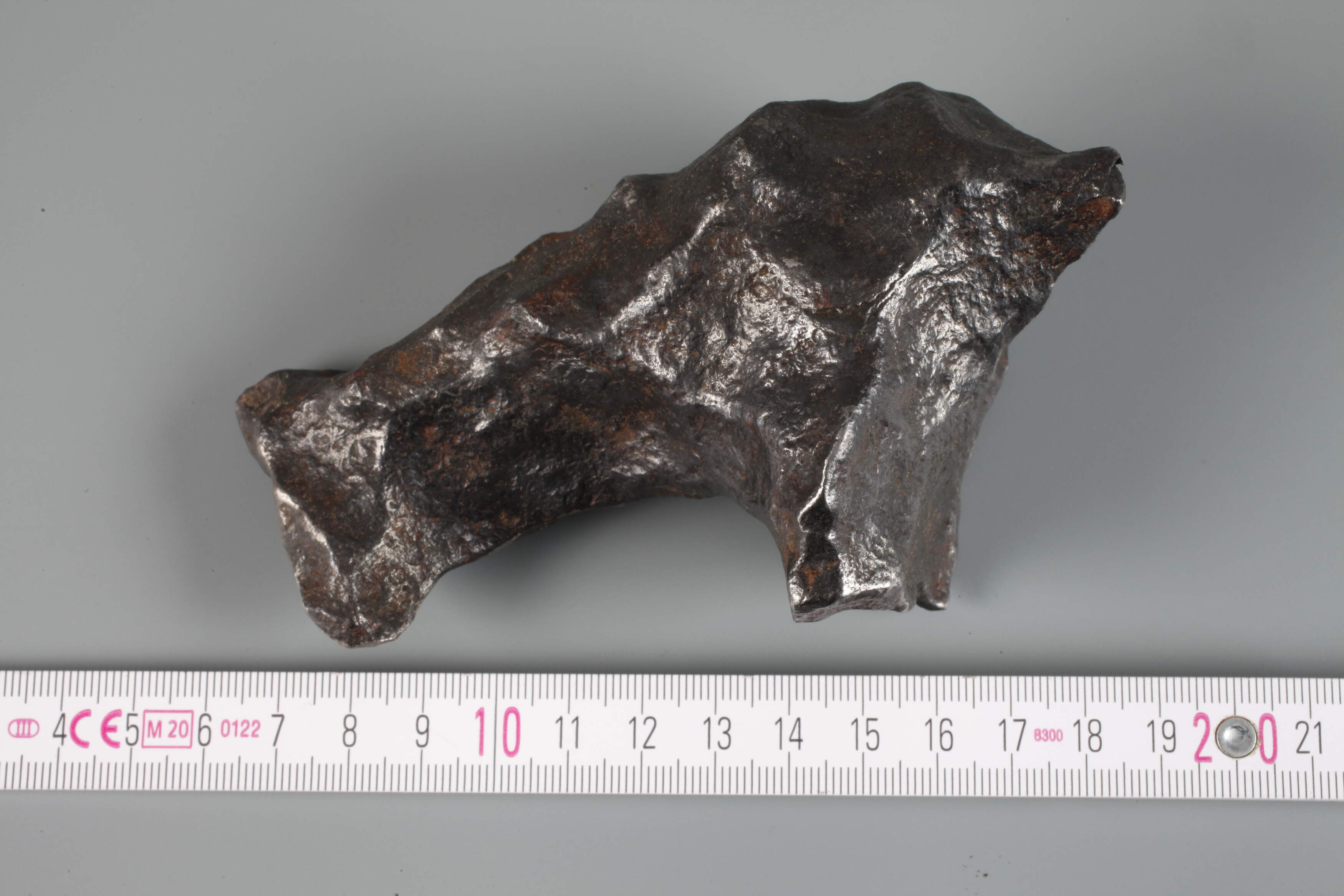 Meteorite Gibeon - Image 2 of 3