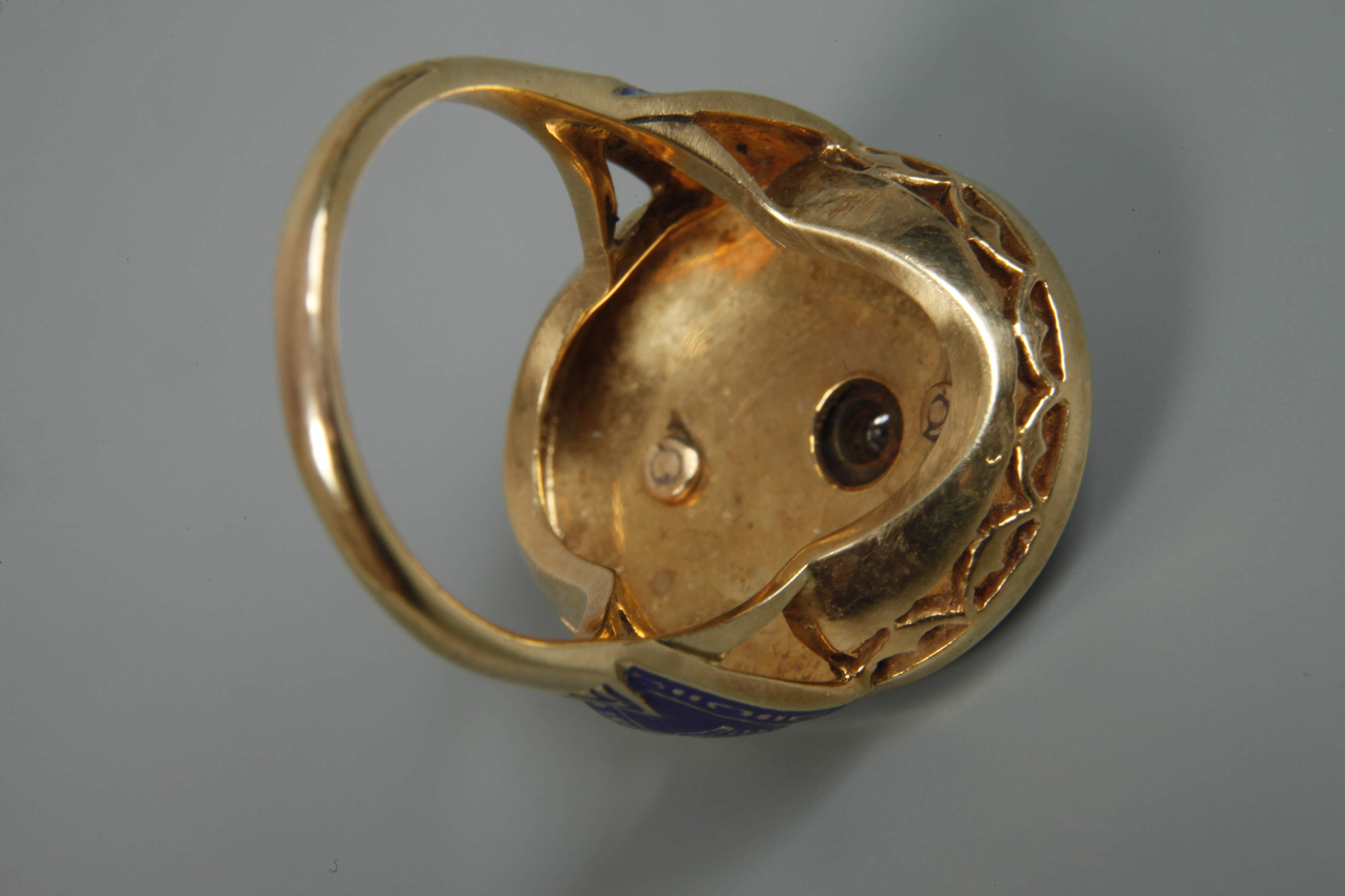 Pompous ring with enamel - Image 4 of 4