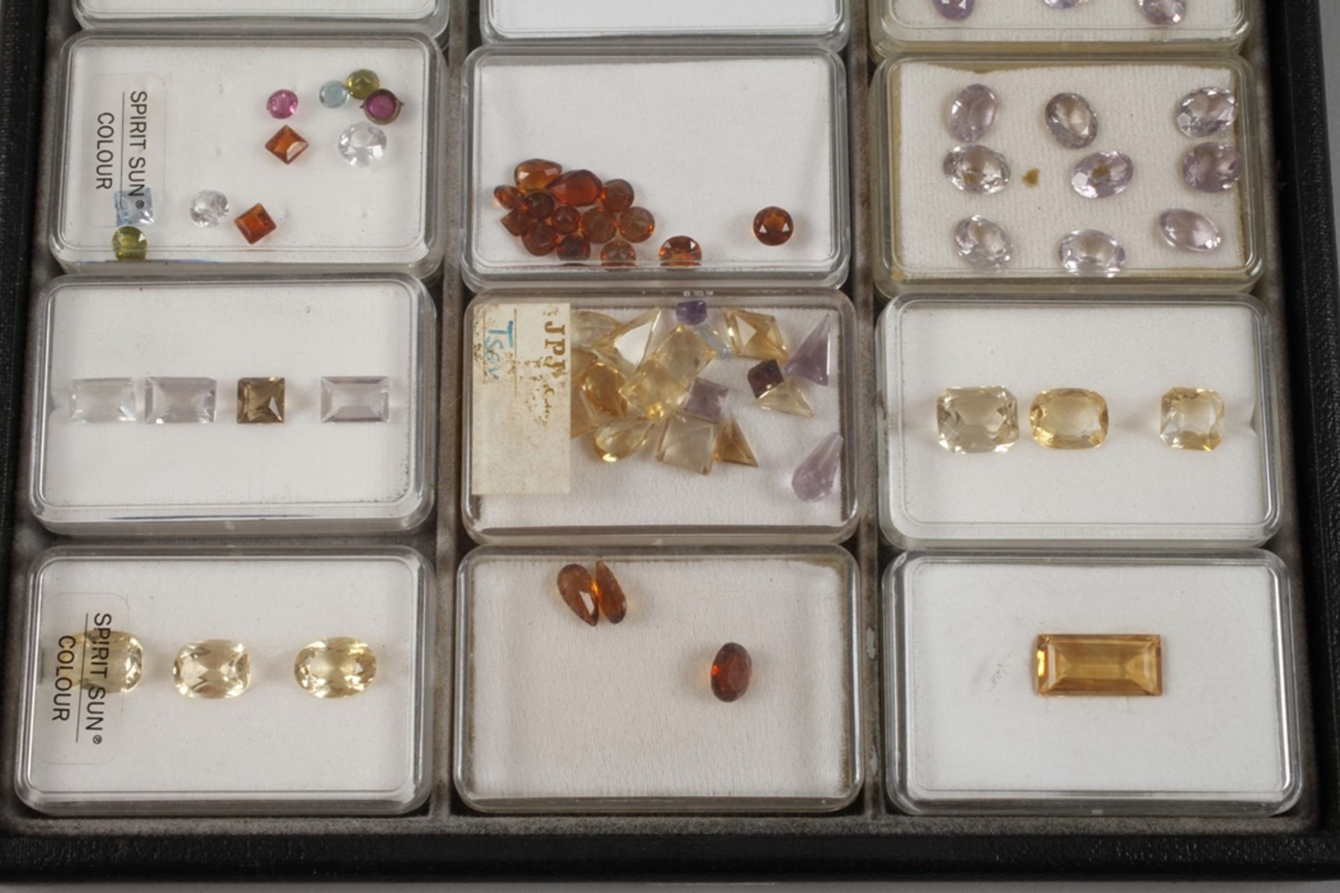 Collection of cut gemstones - Image 3 of 3